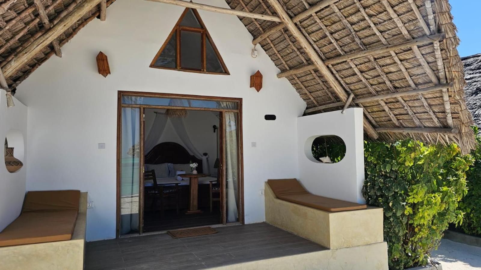 Juana Ocean Villas Makunduchi Экстерьер фото